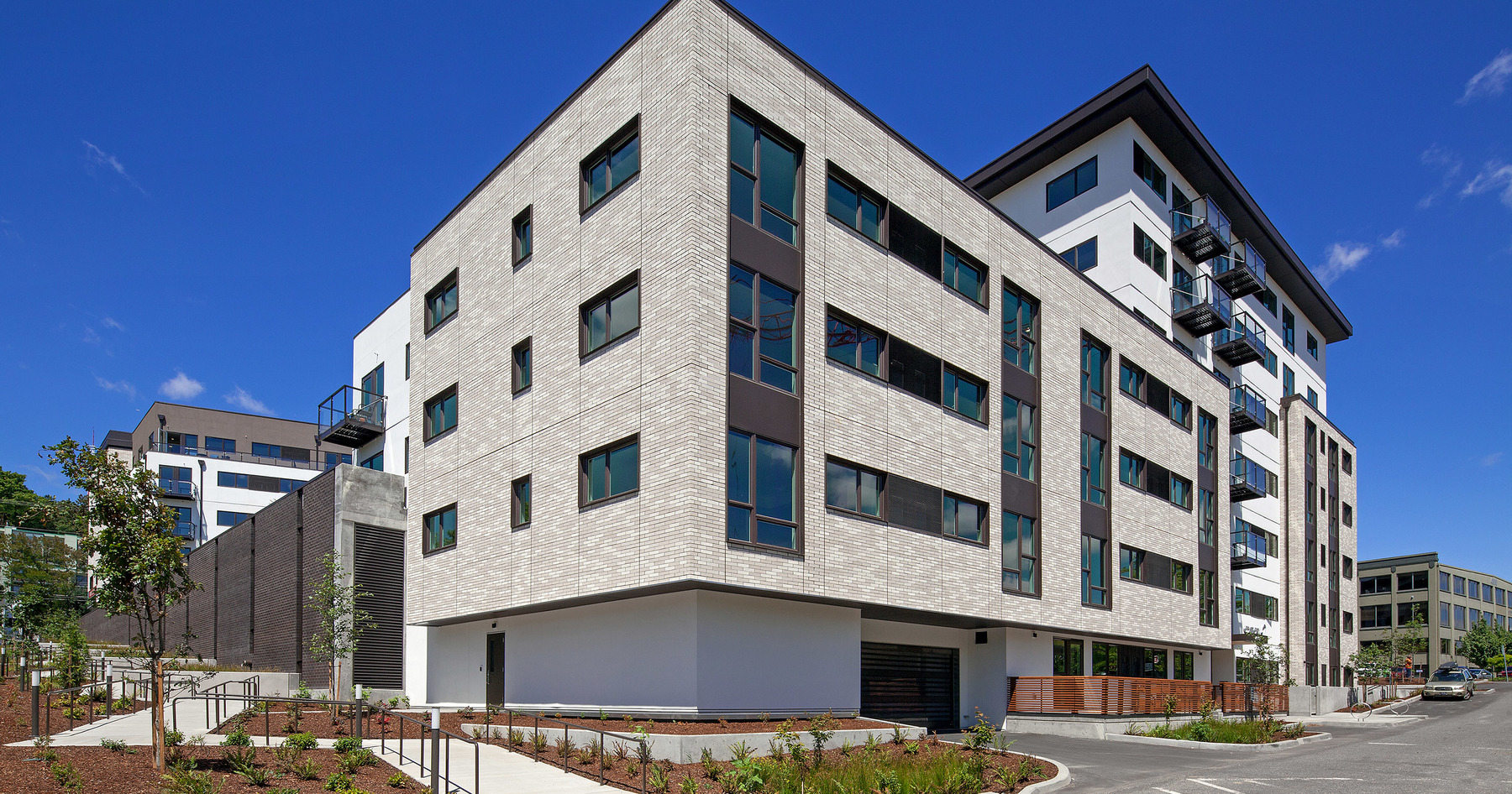 Oxbow 49 brings 166 apartment homes to John's Landing in SW Portland