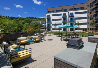 Oxbow 49 outdoor terrace