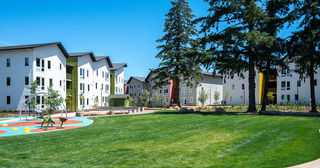 Las Flores in Oregon City, OR